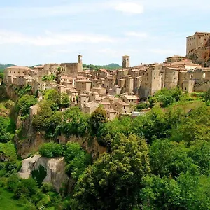 Nelle Terre Del Tufo , Sorano (Grosseto) Italia